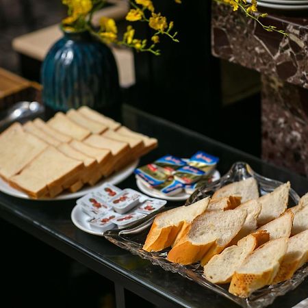 Lavender Central Hotel & Spa هانوي المظهر الخارجي الصورة